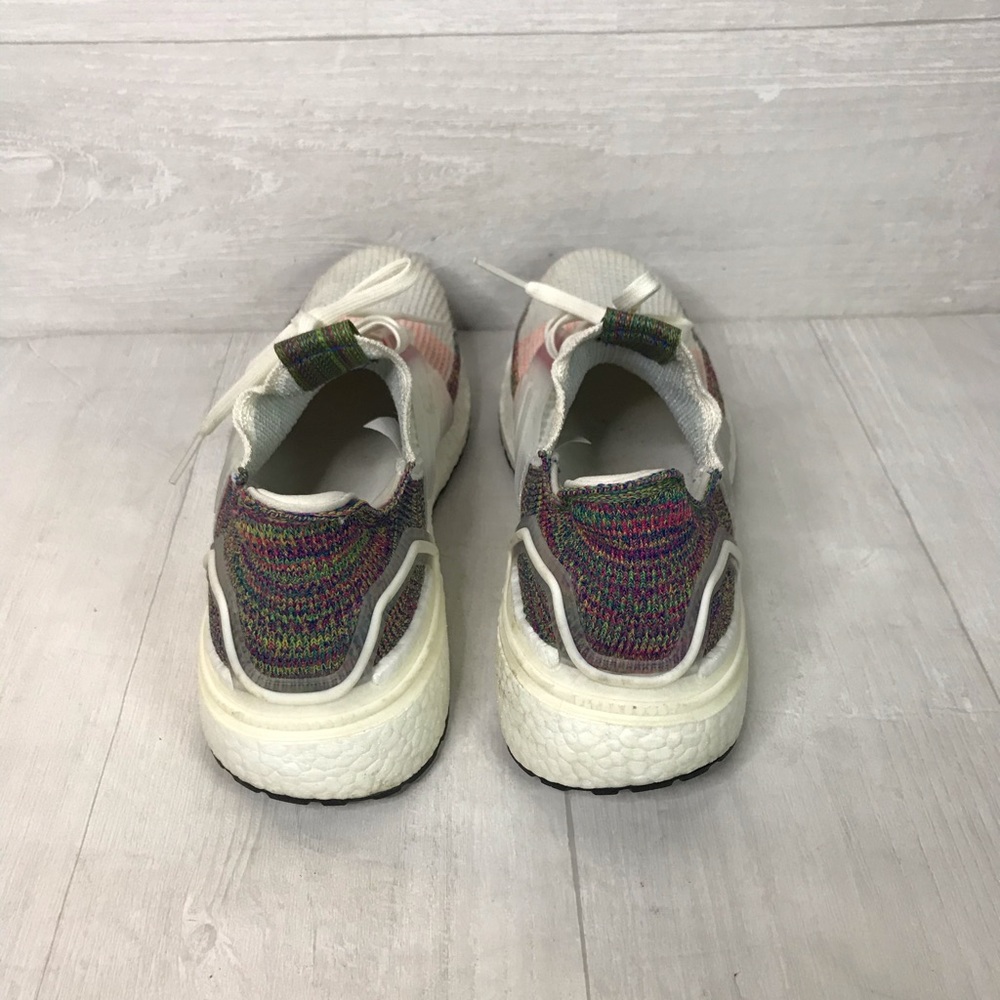 ultraboost s&l pride